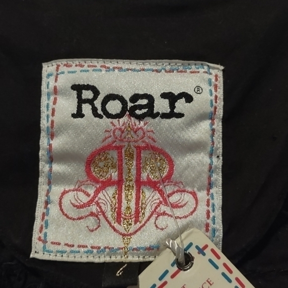 Roar Western Glitz Long Sleeve Button Up Embroidered Black Sz large NWT - Picture 3 of 13